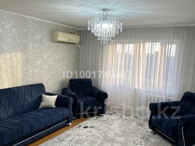 Аренда квартир в Абай обл.: 4-комнатная квартира · 80.9 м² · 8/9 этаж, Богембайулы 34 за 300 000 〒 4-комнатная квартира · 80.9 м² · 8/9 этаж, Богембайулы 34 за 300 000 〒 в Семее
