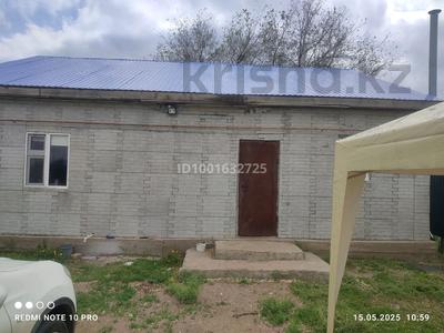 Отдельный дом · 2 комнаты · 100 м² · 6 сот., Садовический колектив КОС 28 — В сторону нового моста заречный за 20 млн ₸ в Актобе, мкр Гормолзавод
