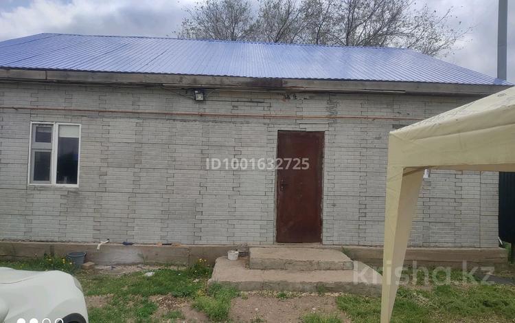 Отдельный дом · 2 комнаты · 100 м² · 6 сот., Садовический колектив КОС 28 — В сторону нового моста заречный за 20 млн ₸ в Актобе, мкр Гормолзавод — фото 2