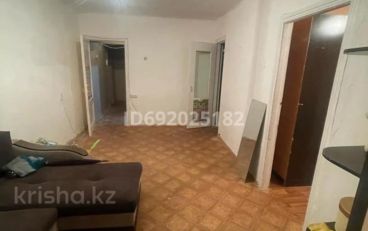 2-комнатная квартира, 39 м², 2/3 этаж помесячно, Абен Омиралы 60 за 130 000 〒 в Каскелене — фото 2