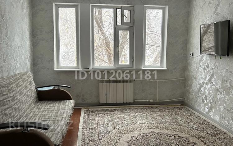 3-комнатная квартира · 55.9 м² · 2/2 этаж, ул. Ибрая Алтынсарина 23 — Алтынсарина - Жанкожа батыр за 11 млн ₸ в Актобе — фото 2