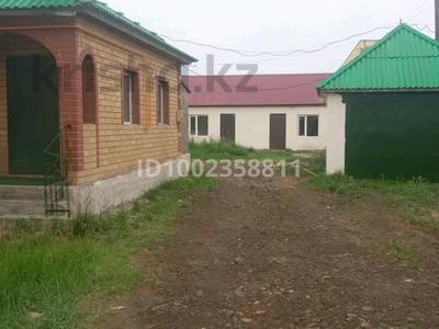 Жеке үй · 4 бөлме · 115 м² · 10 сот., Габдуллина 37 — Академии правоохранительных органов, бағасы: 37.8 млн 〒 в Косшы