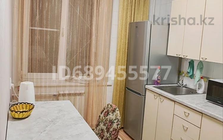 2-комнатная квартира · 50 м² · 1/5 этаж, мкр Центральный, Ул.махамбета 112 — Атырау Жарык за 10 000 ₸ — фото 10