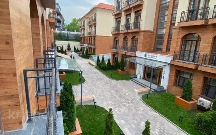 4-бөлмелі пәтер · 217 м² · 2/3 қабат, Тайманова 222/6, бағасы: 236 млн ₸ в Алматы, Медеуский р-н — фото 15