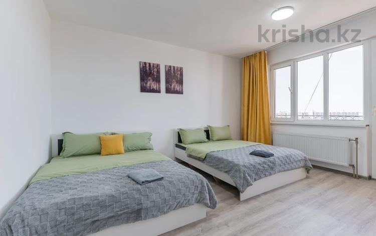 3-бөлмелі пәтер · 100 м² · 14/15 қабат, Толе би 273/10 — Озеро Сайран рядом, бағасы: 35 000 ₸ в Алматы, Алмалинский р-н — фото 2