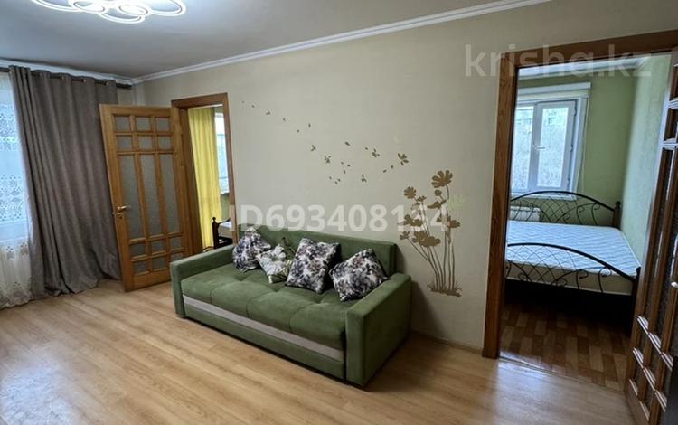 3-комнатная квартира, 55 м², 4 этаж помесячно, Нуркена Абдирова 37/2