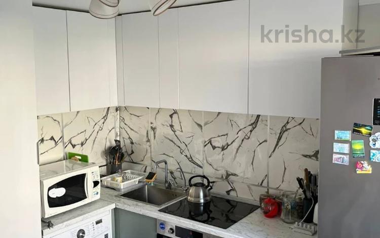 3-бөлмелі пәтер · 75.6 м² · 2/9 қабат, Азербаев 4/1, бағасы: 36 млн ₸ в Астане — фото 2