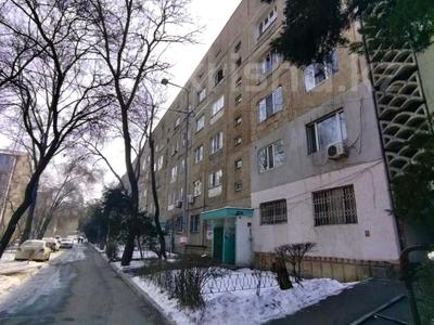 1-комнатная квартира, 38 м², 2/5 этаж, мкр Айнабулак-4 за 21.5 млн 〒 в Алматы, Жетысуский р-н
