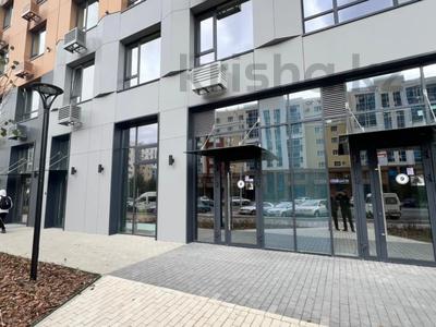 Свободное назначение, офисы, магазины и бутики, склады, общепит, салоны красоты, бани, гостиницы и зоны отдыха, фитнес и спорт, медцентры и аптеки, образование, развлечения, конференц-залы, кабинеты и рабочие места, студии · 180 м² за ~ 2.4 млн 〒 в Астане, Есильский р-н