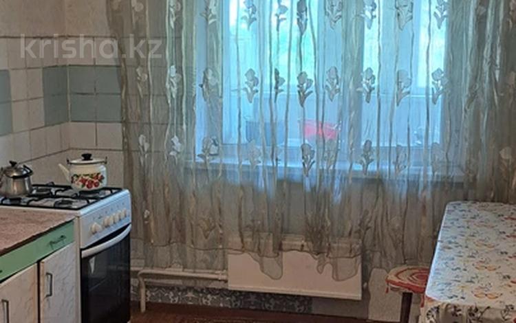 1-бөлмелі пәтер · 33 м² · 5/5 қабат, Айнабұлақ-2 ш/а. 80, бағасы: 150 000 ₸ в Алматы, Жетысуский р-н — фото 3