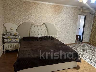 1-комнатная квартира · 55 м² · 2/4 этаж, 2 микр 11 за 2 000 ₸ в Жанаозен