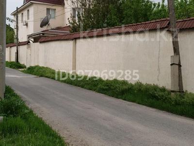 Отдельный дом · 12 комнат · 499 м² · 8 сот., Рудный 19 — Уг, октябрьской за 150 млн 〒 в Шымкенте, Туран р-н