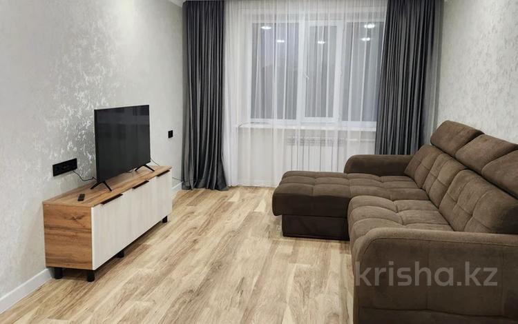 3-комнатная квартира · 69 м² · 1/9 этаж, Ауэзова за 25 000 ₸ в Экибастузе — фото 2