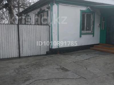 Отдельный дом · 4 комнаты · 75 м² · 6 сот., 3проезд 4 за 15 млн ₸ в Семее, Красный Кордон