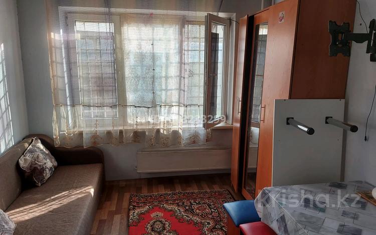 1-бөлмелі пәтер · 18 м² · 1/5 қабат, мкр №1 13 — Ул.Жубанова 13, угол.ул.Саина, бағасы: 120 000 ₸ в Алматы, Ауэзовский р-н — фото 2