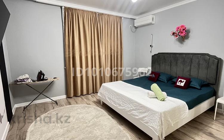 1-комнатная квартира · 66 м² · 4/9 этаж, мкр Нурсая 6/6 за 13 000 ₸ в Атырау — фото 50