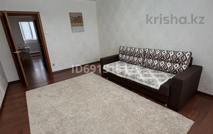 2-бөлмелі пәтер · 54 м² · 7/9 қабат, 5 мкр 20, бағасы: 200 000 ₸ в Аксае — фото 15