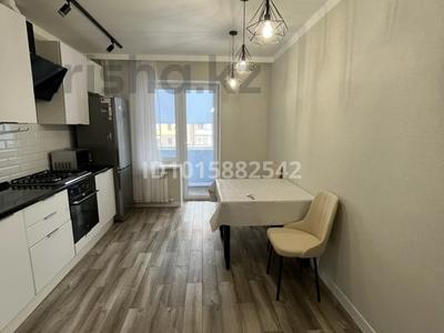 2-комнатная квартира · 75 м² · 3/9 этаж, проспект Абая за 350 000 ₸ в Уральске