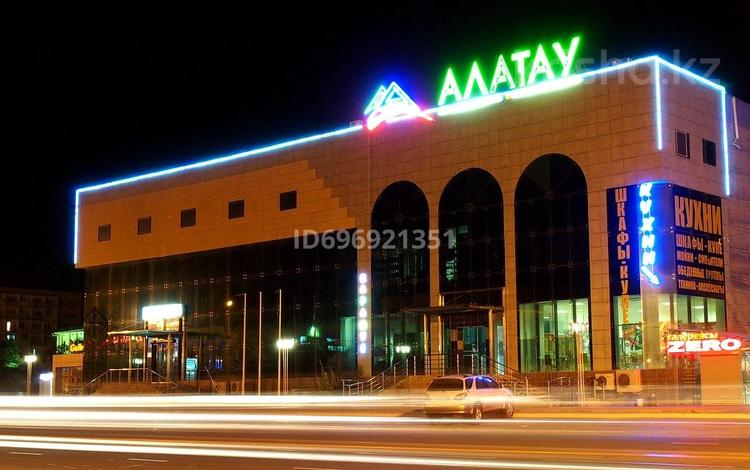 Магазины и бутики · 400 м² за 235 млн 〒 в Актау, 2-й мкр — фото 2