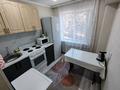 2-бөлмелі пәтер · 45 м² · 2/5 қабат, Бурова — Ука вокзал-Волна, бағасы: 15 000 ₸ в Усть-Каменогорске — фото 2