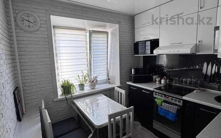 3-комнатная квартира · 64 м² · 4/5 этаж, Ломова 41 за 23 млн ₸ в Павлодаре — фото 2