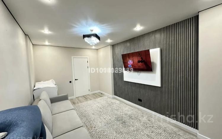 1-комнатная квартира · 43.8 м² · 7/16 этаж, мкр Уркер, Күлтегін 19 за 250 000 ₸ в Астане, Нура р-н — фото 2