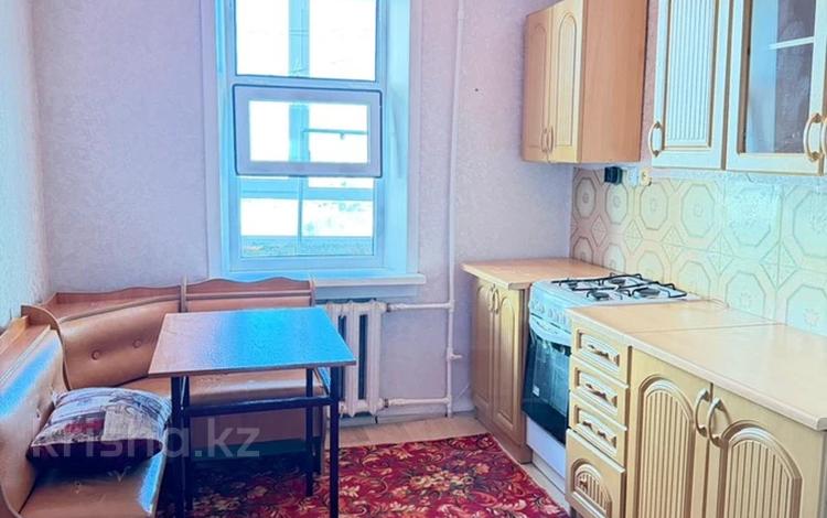 3-комнатная квартира · 63 м² · 8/9 этаж, Майкудук, мкр Восток-5 за 16.5 млн ₸ в Караганде, Алихана Бокейханова р-н — фото 10