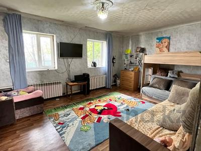 Часть дома · 2 комнаты · 56 м² · 4 сот., Братская за 5.9 млн 〒 в Усть-Каменогорске, Ульбинский