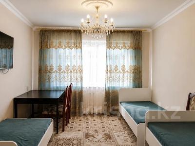 3-бөлмелі пәтер · 60 м² · 1/5 қабат, Космонавтов 9/2 — Напротив кафе Каспи (красный дом), бағасы: 15 000 ₸ в Приозёрске