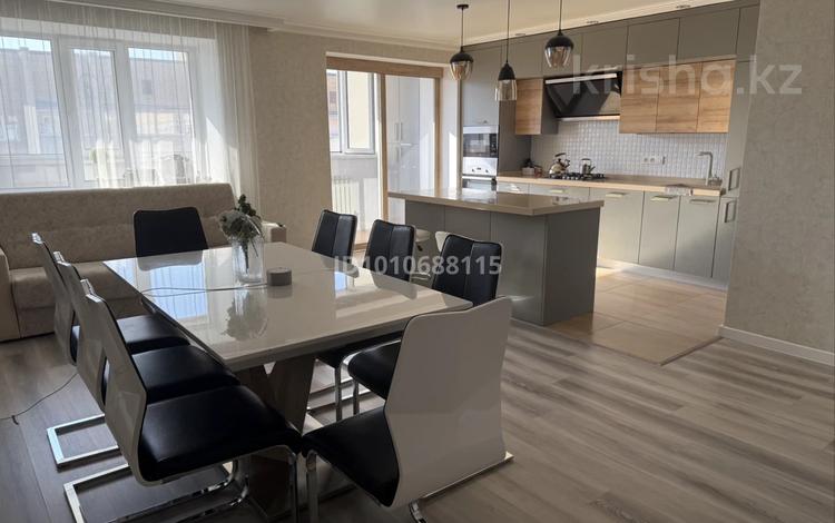 6-комнатная квартира · 217 м² · 5/5 этаж, мкр. Алтын орда 338А/1 за 95 млн ₸ в Актобе — фото 2