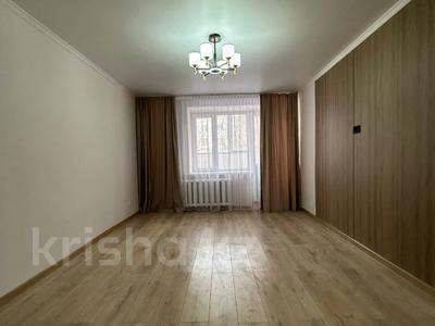1-бөлмелі пәтер · 32.4 м² · 1/5 қабат, мкр 8, Сатпаева, бағасы: 13.7 млн ₸ в Актобе