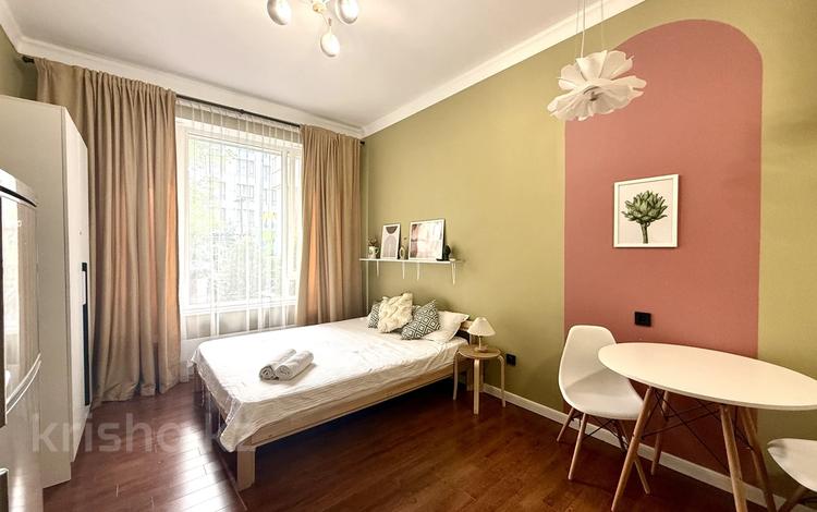1-бөлмелі пәтер · 25 м² · 1/16 қабат, Абая 109/10 — Манаса, бағасы: 18 000 ₸ в Алматы, Алмалинский р-н — фото 2