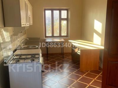 Отдельный дом · 6 комнат · 170 м², Панфилова — Кичикова за 200 000 〒 в 