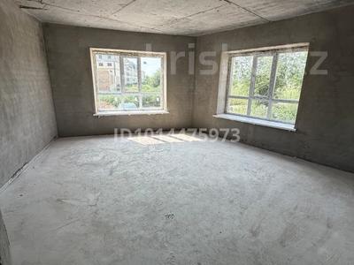 2-комнатная квартира · 85.2 м² · 1/3 этаж, мкр Жулдыз, Бисен жумагалиева 29/1 за 22 млн ₸ в Уральске