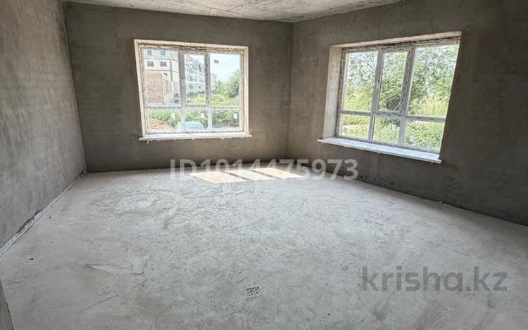 2-комнатная квартира · 85.2 м² · 1/3 этаж, мкр Жулдыз, Бисен жумагалиева 29/1 за 22 млн ₸ в Уральске — фото 2