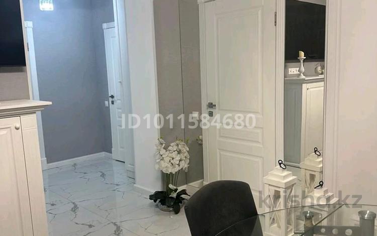 2-комнатная квартира · 56 м² · 1/2 этаж, Улбике Акына 101 — Угловое здание за 32 млн ₸ в Таразе — фото 2