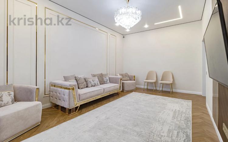 4-комнатная квартира · 98 м² · 3/10 этаж, Казыбек би — Казыбек Би за 76 млн ₸ в Астане, Нура р-н — фото 36