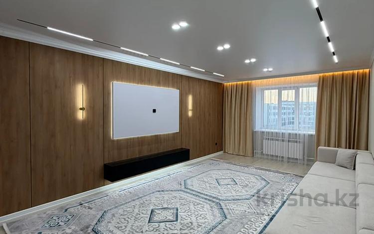 3-бөлмелі пәтер · 120 м² · 3/5 қабат, мкр. Алтын орда, Алтын орда ш/а. 19Л, бағасы: 47.5 млн 〒 в Актобе — фото 2