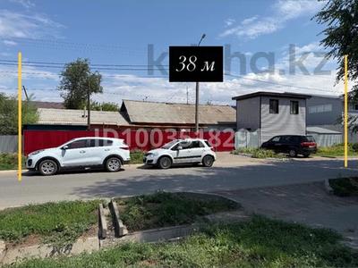 Офисы, магазины и бутики, склады · 400 м² за 150 млн ₸ в Уральске, мкр Школьник