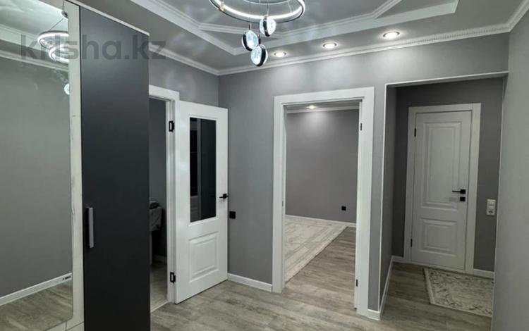 3-комнатная квартира · 70 м² · 5/5 этаж, мкр 8, 101 стрелковая бригада за 22.5 млн ₸ в Актобе — фото 2