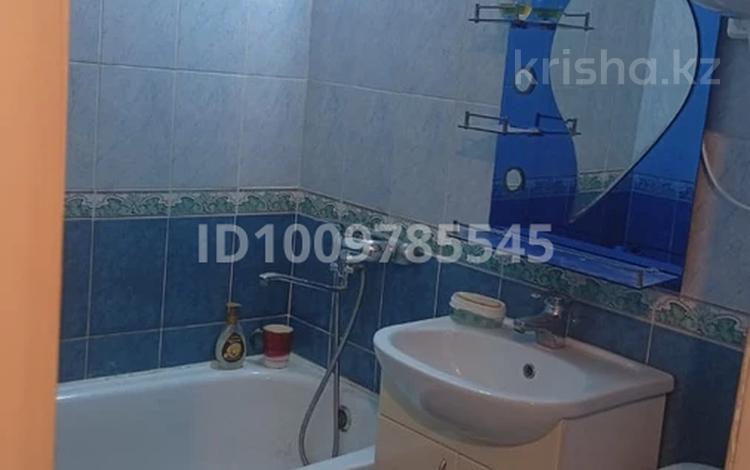 2-комнатная квартира · 39 м² · 5/5 этаж, Майкудук, 13й микрорайон 17 за 60 000 ₸ в Караганде, Алихана Бокейханова р-н — фото 2