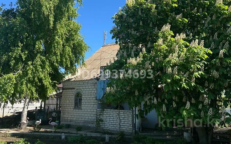 Дача · 4 комнаты · 100 м² · 10 сот., Каштановая за 11.5 млн 〒 в Уральске — фото 3