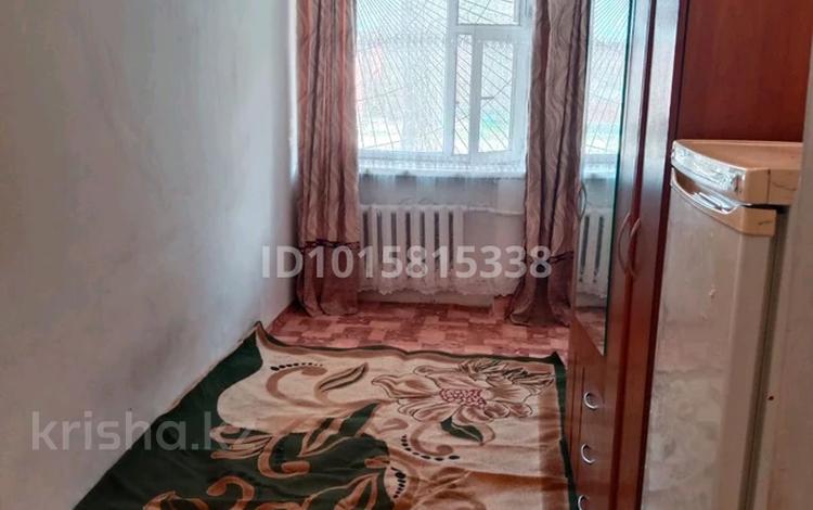 1-бөлмелі пәтер · 13 м² · 1/5 қабат, Шанхай ш/а., рыскулова 18а, бағасы: 3.5 млн ₸ в Актобе, мкр Шанхай — фото 2