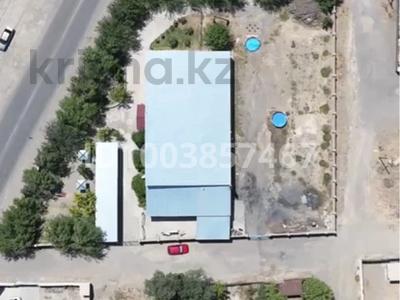 Свободное назначение, офисы, магазины и бутики, склады, общепит, бани, гостиницы и зоны отдыха, медцентры и аптеки, образование, развлечения · 3081 м² за 85 млн 〒 в Жанатасе