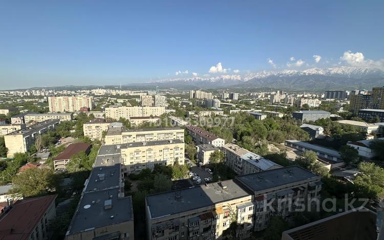 2-комнатная квартира · 45 м² · 17/18 этаж, Жандосова 94/8 — ул 20-ая линия, угол улицы Басенова за 32 млн ₸ в Алматы, Бостандыкский р-н — фото 17