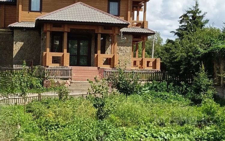 Отдельный дом · 6 комнат · 196.3 м² · 20 сот., С.к.Солнышко за 66 млн 〒 в Актобе — фото 9