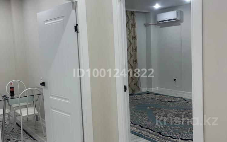 1-комнатная квартира · 50 м² · 6/6 этаж, мкр. Алмагуль, Алмагул 28 за 150 000 ₸ в Атырау — фото 7