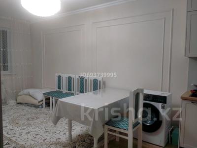2-бөлмелі пәтер · 45 м² · 5/10 қабат, мкр Мамыр-4, Райымбека 174/2, бағасы: 300 000 ₸ в Алматы, Ауэзовский р-н