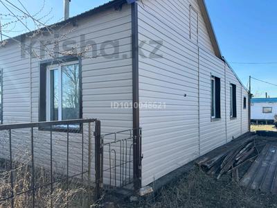 Үйдің бір бөлігі · 5 бөлме · 100 м² · 13 жүзд., Кайнар 2 — Село Актобе возле мечети дом Кайнар 2, бағасы: 2.1 млн ₸ в Ростовке