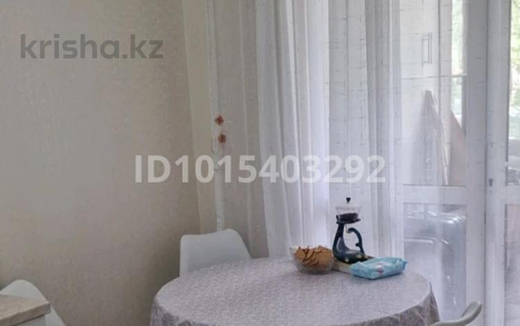 1-комнатная квартира · 47 м² · 1/9 этаж, мкр Аккент — Райымбека- Яссауи за 220 000 ₸ в Алматы, Алатауский р-н — фото 2